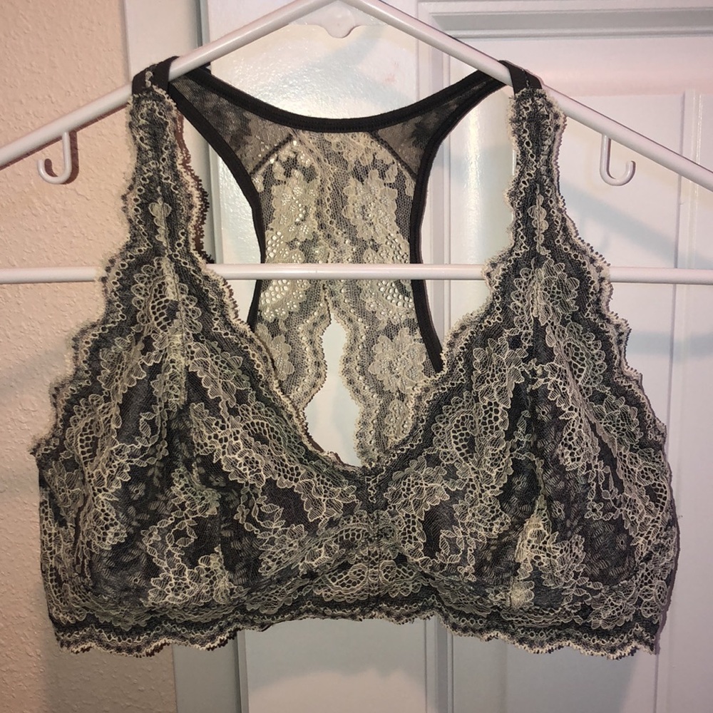 2 Bralettes - Picture 3 of 4